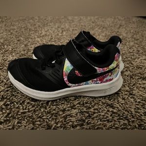 Adidas shoes size 11